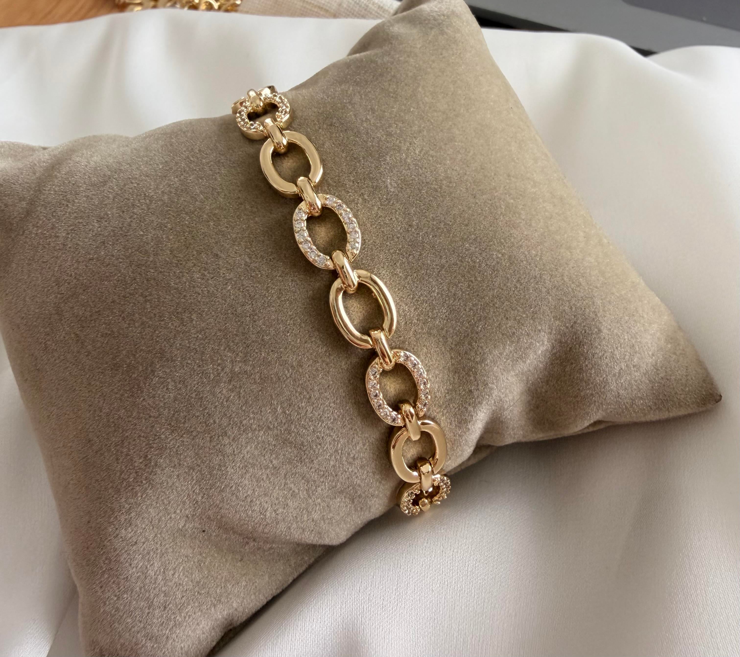Bileklik  gold renk 