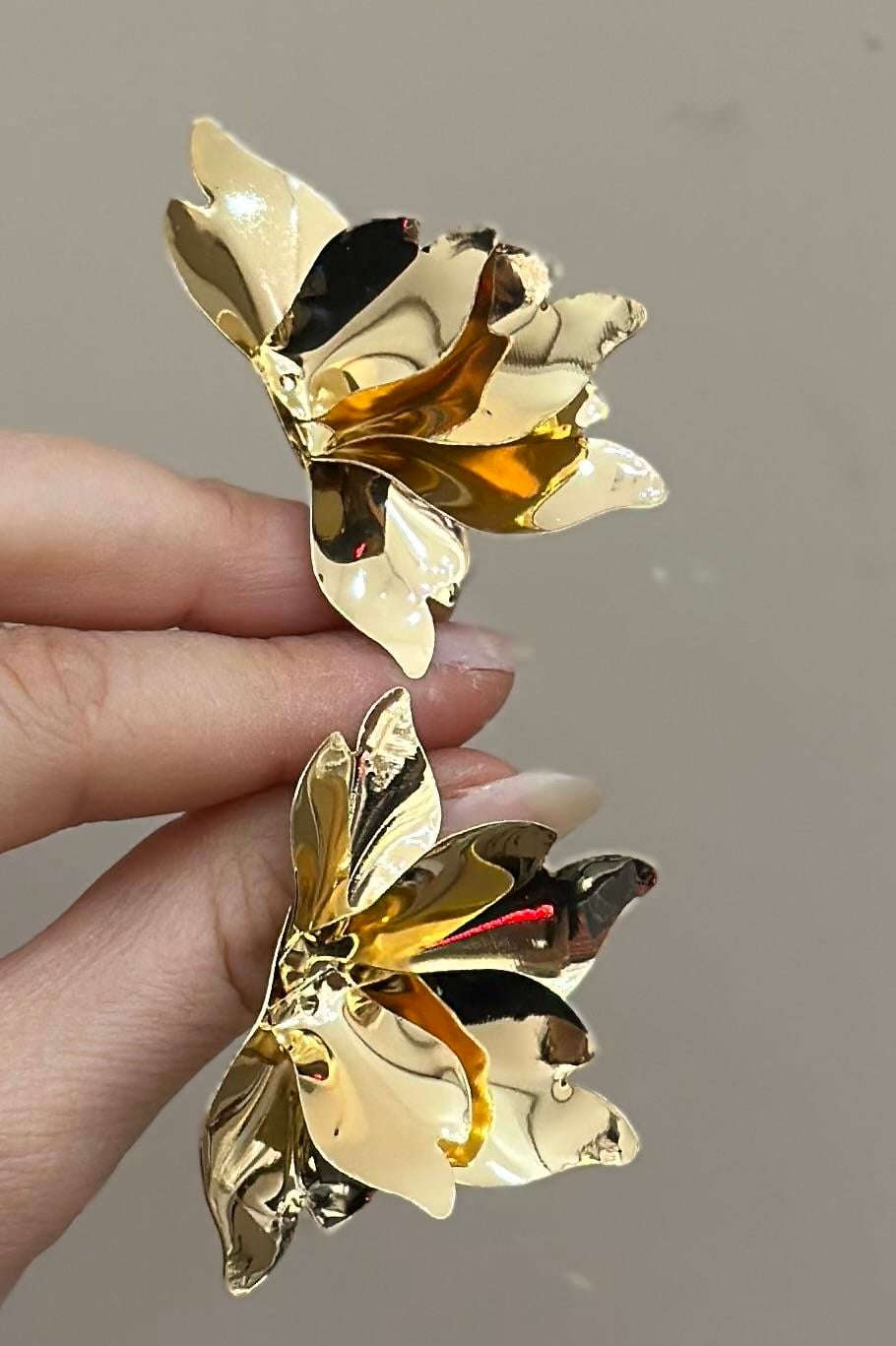 Küpe Çiçek Tasarım Gold Renk 