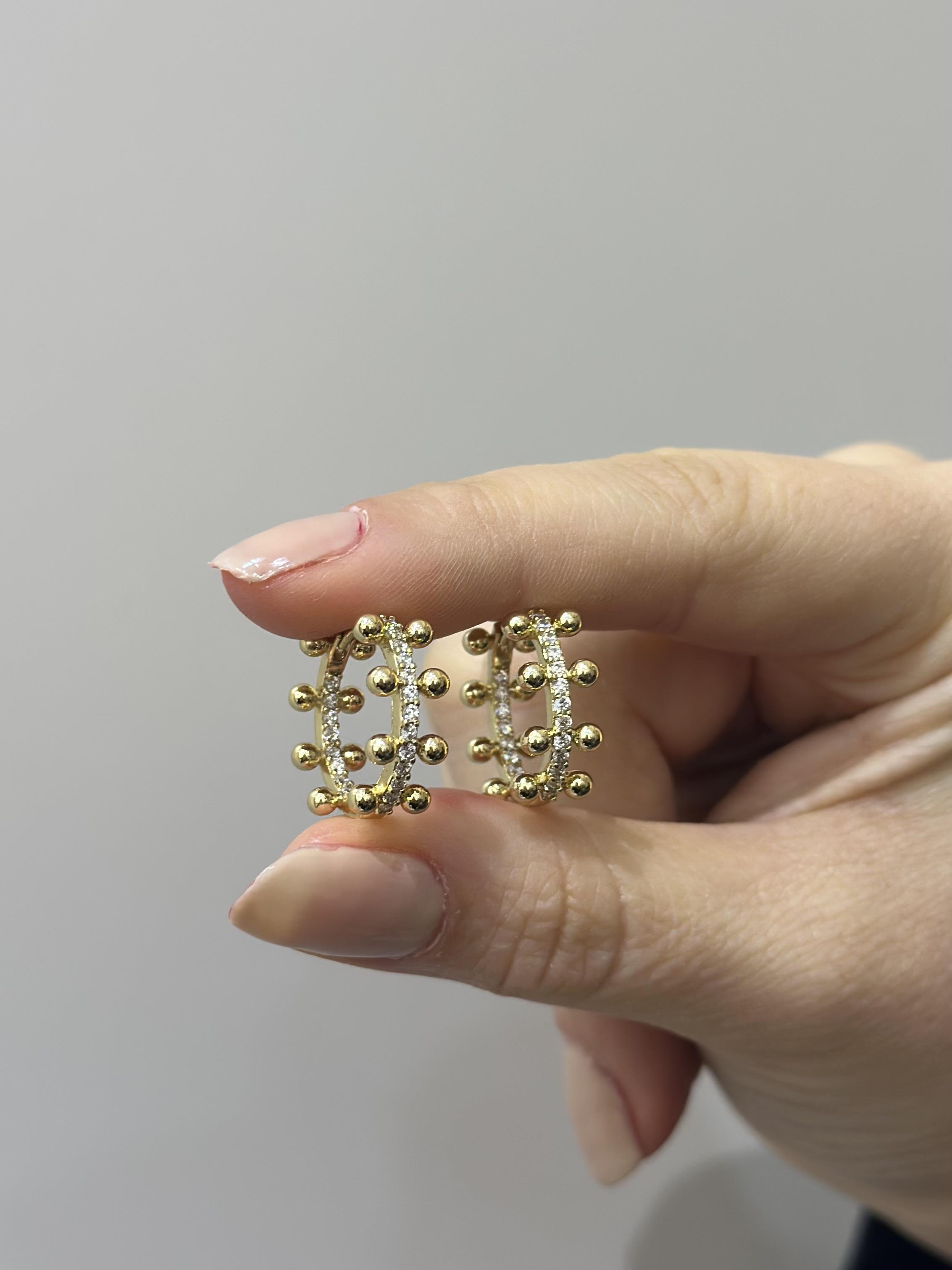 Küpe gold halka taşlı