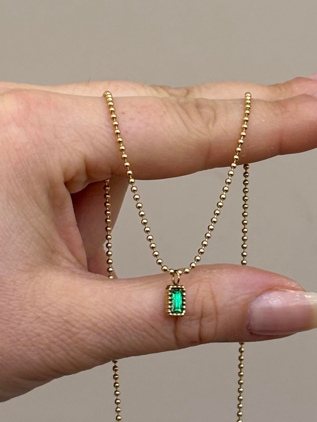 Kolye Çelik Zümrüt Yeşil Taş Gold Renk 
