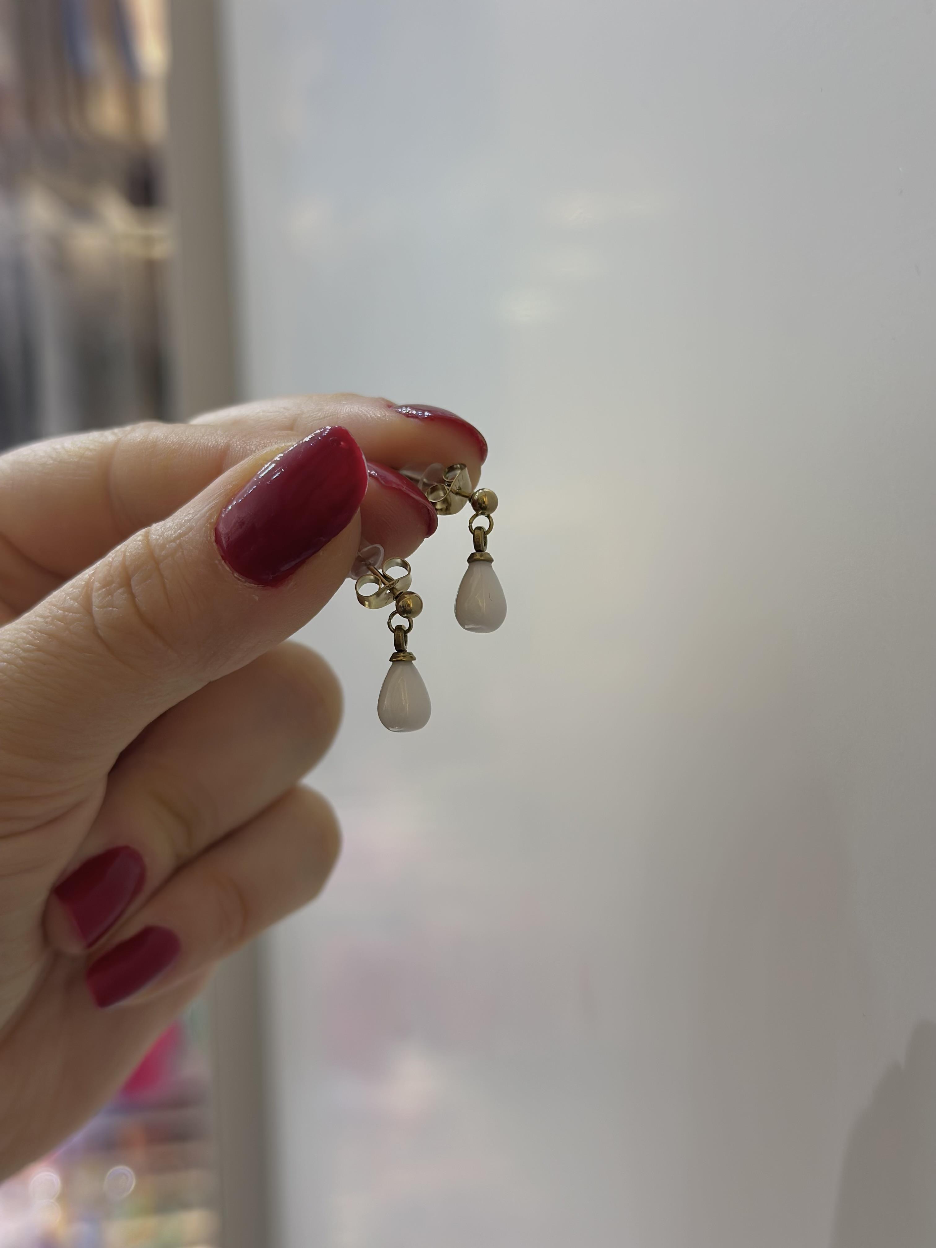 Küpe gold damla beyaz