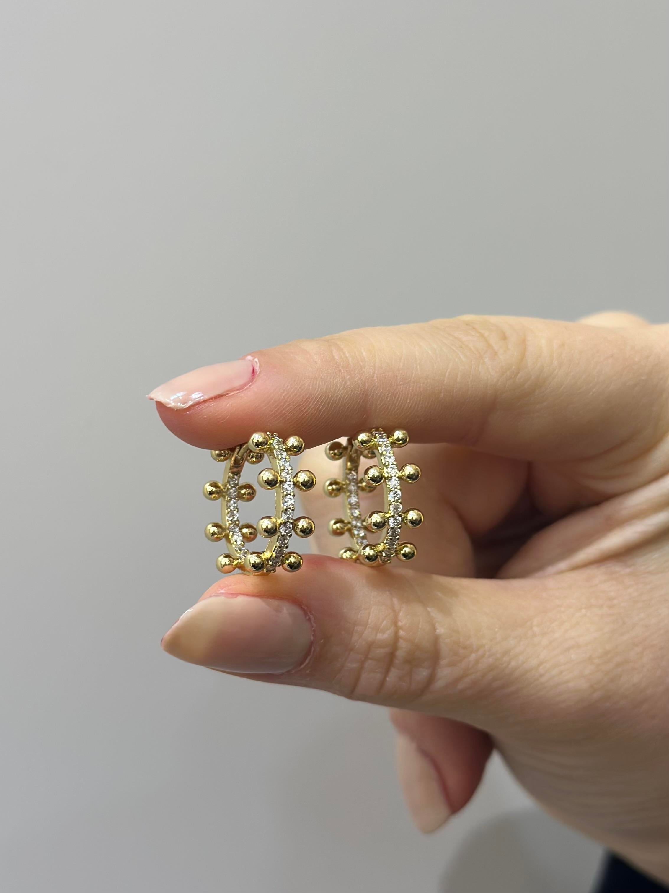 Küpe gold halka taşlı