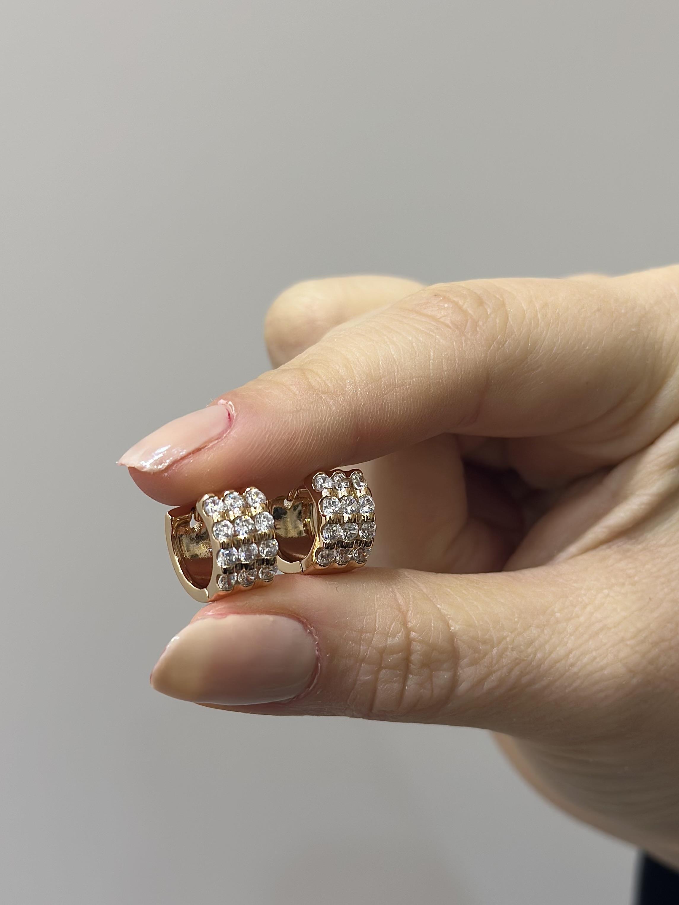Küpe rose gold halka taşlı