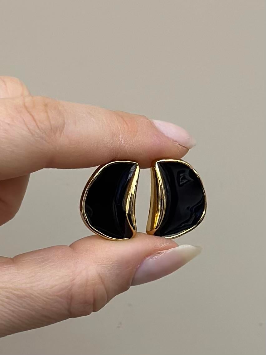 Küpe Siyah Taş Ay Tasarım Gold Renk 