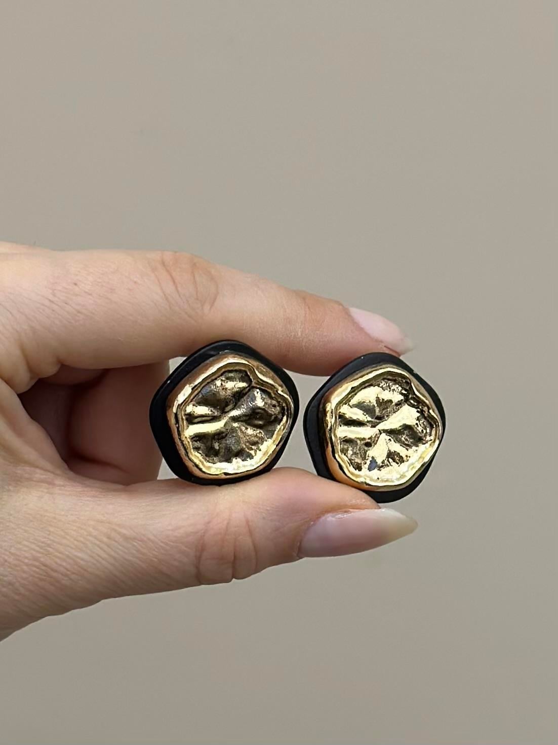 Küpe Siyah Tasarım Gold Renk 