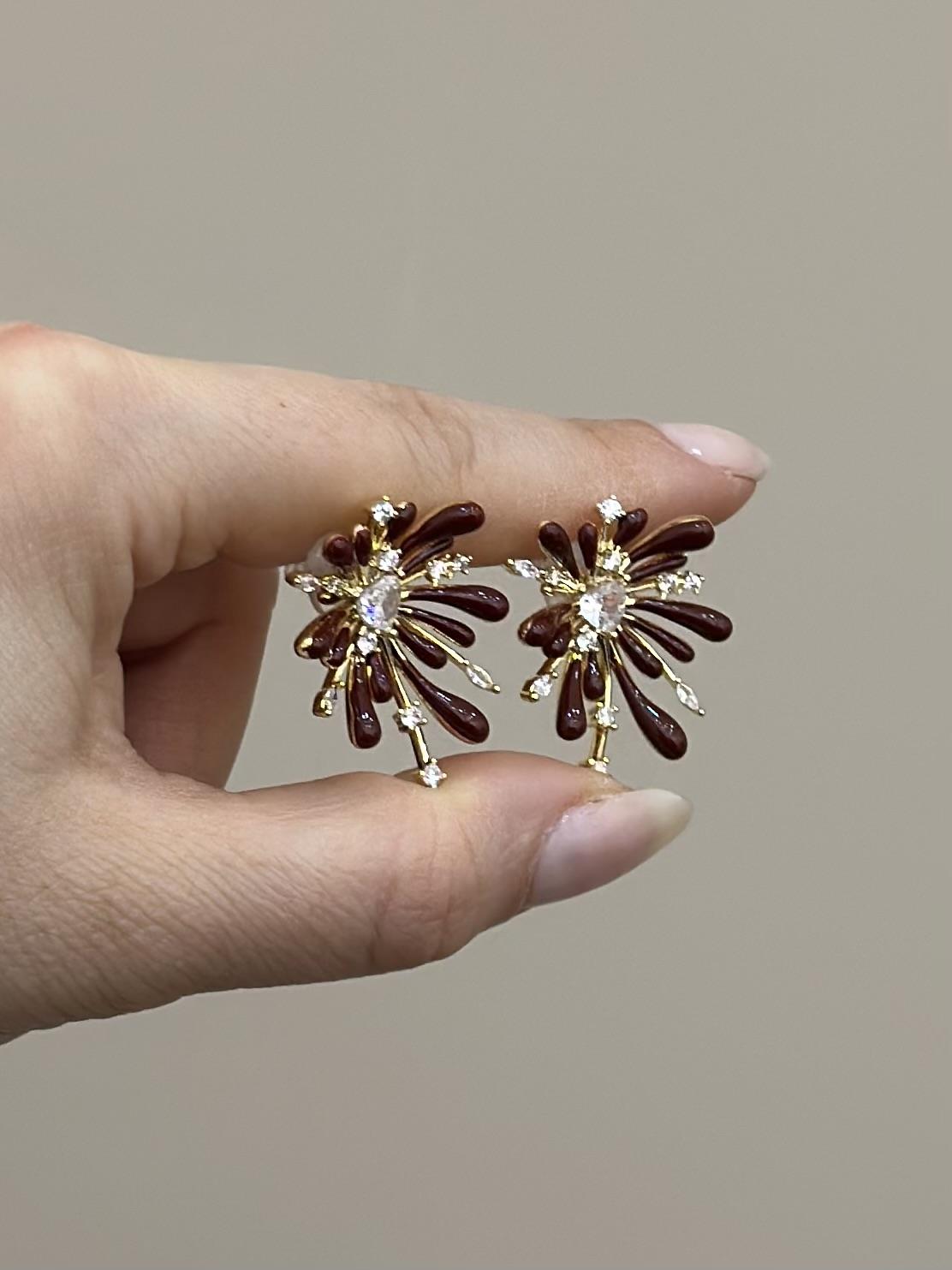 Küpe Tasarım Bordo Taş Gold Renk 