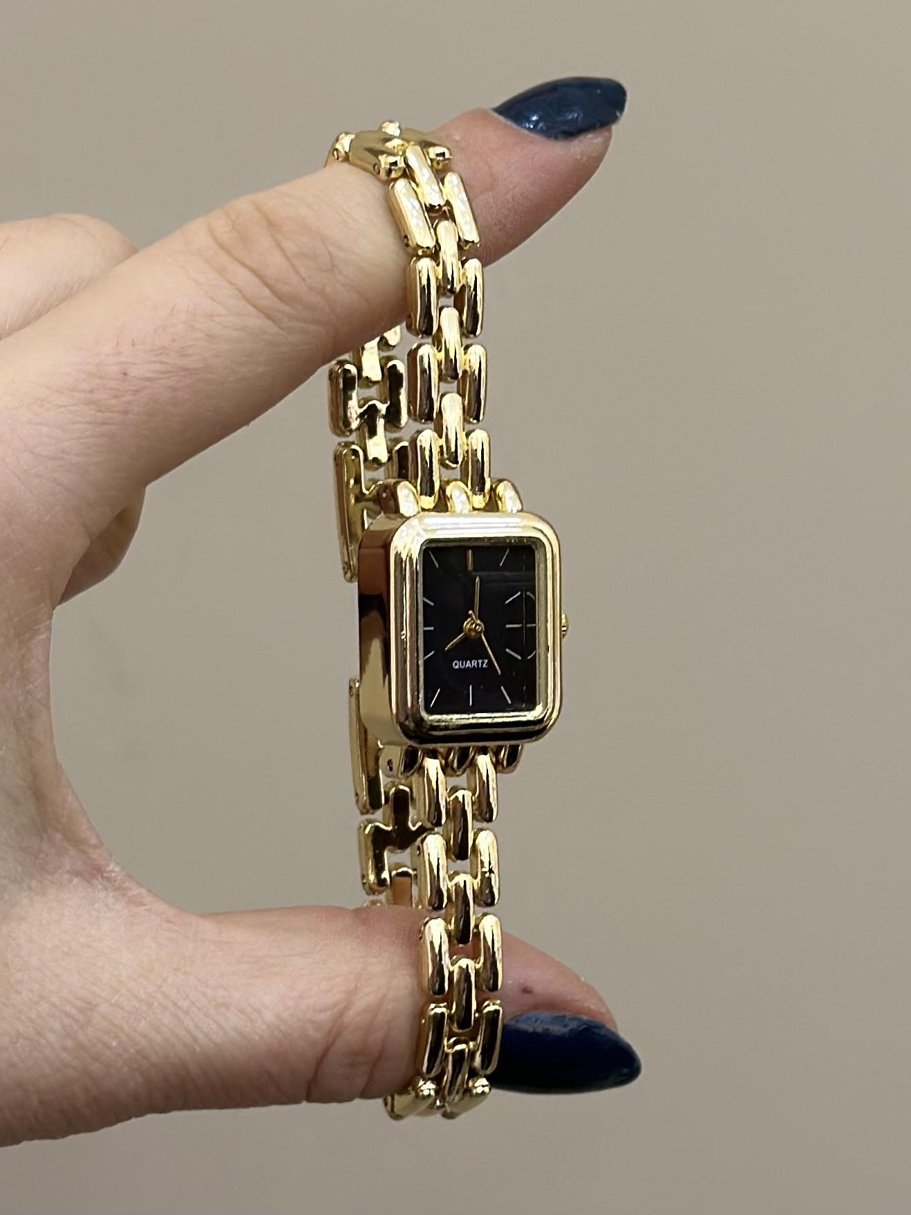 Saat Metal Gold Renk 