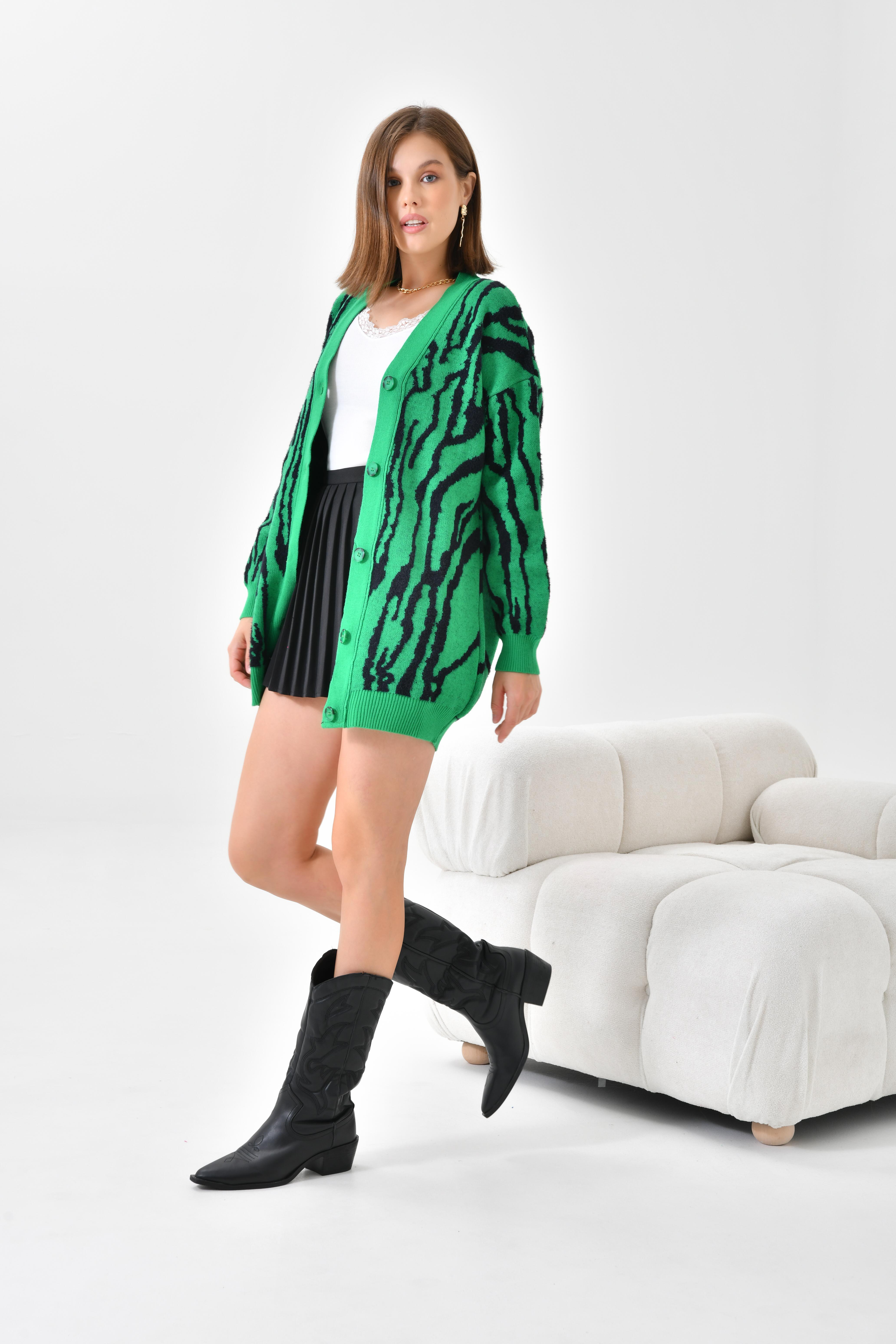 Firoy Kadın Zebra Desen Düğme Detaylı Hırka  Benetton