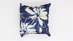Çiçek Desenli Lacivert Kadife Yastık /Kırlent Kılıfı 48x48 cm