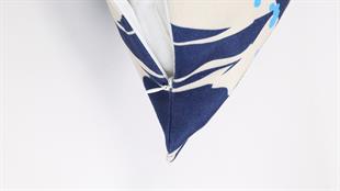 Çiçek Desenli Lacivert Kadife Yastık /Kırlent Kılıfı 48x48 cm