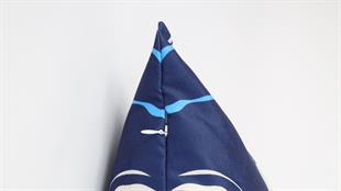 Çiçek Desenli Lacivert Süet Yastık /Kırlent Kılıfı 48x48 cm