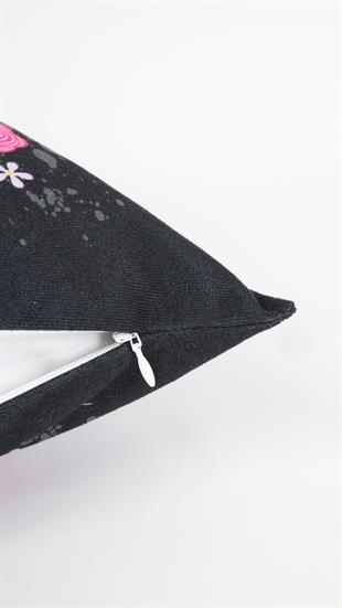 Çiçek Desenli Siyah Kadife Yastık /Kırlent Kılıfı 48x48 cm