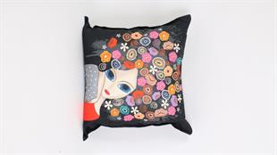 Çiçek Desenli Siyah Süet Yastık /Kırlent Kılıfı 48x48 cm