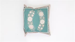 Çiçek Desenli Yeşil Kadife Yastık /Kırlent Kılıfı 48x48 cm
