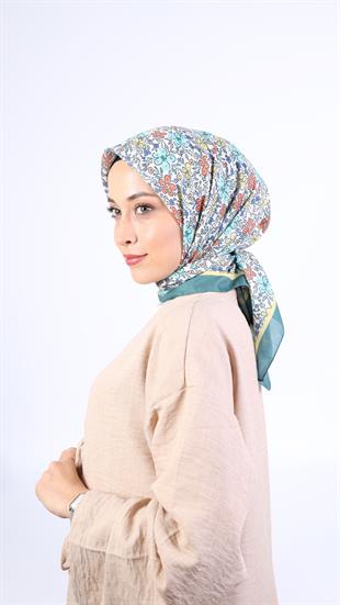 Çiçek Desenli Yeşil Soft Eşarp 95x95