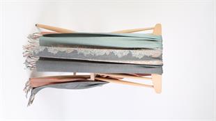 Desenli Siyah-Yeşil Şardonlu Paşmina Şal 