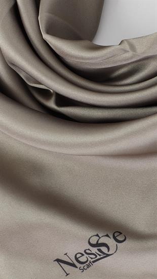 Düz Renk Yeşil İthal İpek Eşarp