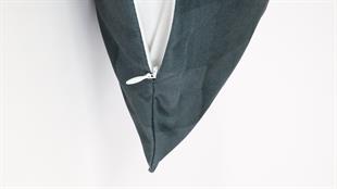 Kare Desenli Lacivert Süet Yastık /Kırlent Kılıfı 48x48 cm