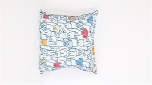 Köpek Desenli Beyaz Kadife Yastık /Kırlent Kılıfı 48x48 cm