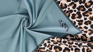Leopar Desenli İthal İpek Saten Eşarp