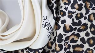 Leopar Desenli İthal İpek Saten Eşarp