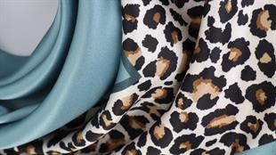 Leopar Desenli İthal İpek Saten Eşarp