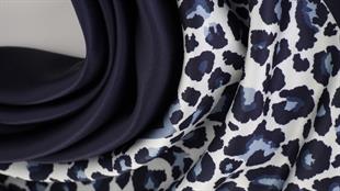 Leopar Desenli İthal İpek Saten Eşarp