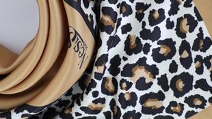 Leopar Desenli İthal İpek Saten Eşarp