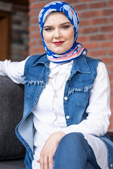 Daphne Twill Scarf Sax