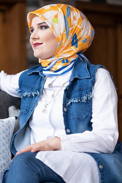 Daphne Twill Scarf Orange