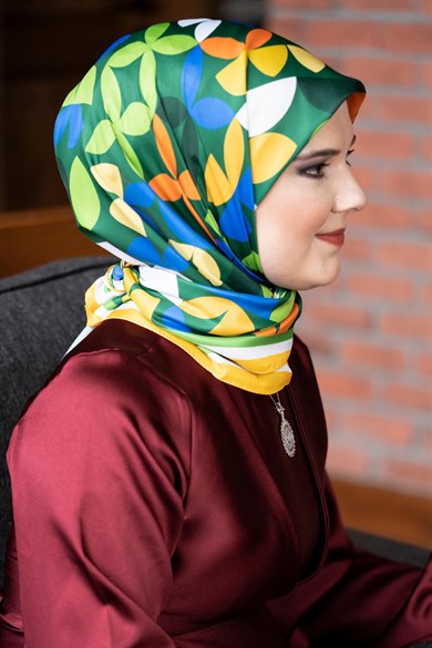 Laura Twill Scarf Green