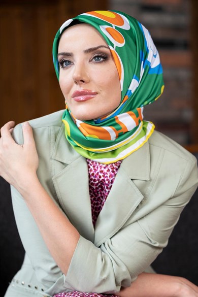 Lilith Twill Scarf Green