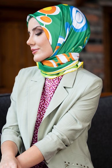 Lilith Twill Scarf Green