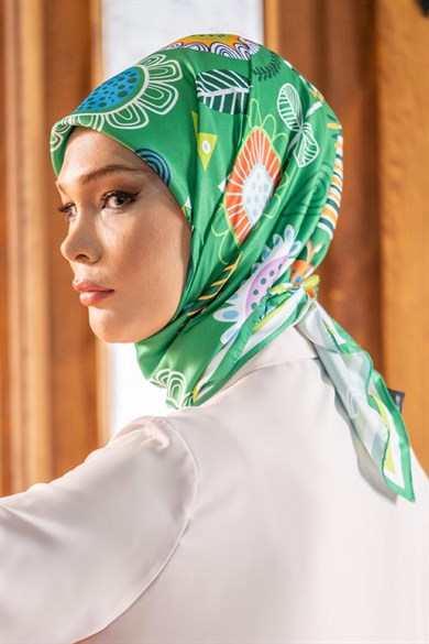 Polina Twill Scarf Green