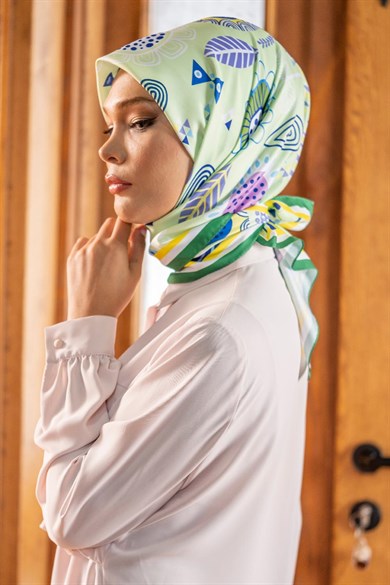 Polina Twill Scarf Green