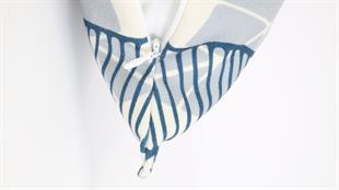 Yaprak Desenli Sarı Kadife Yastık /Kırlent Kılıfı 48x48 cm