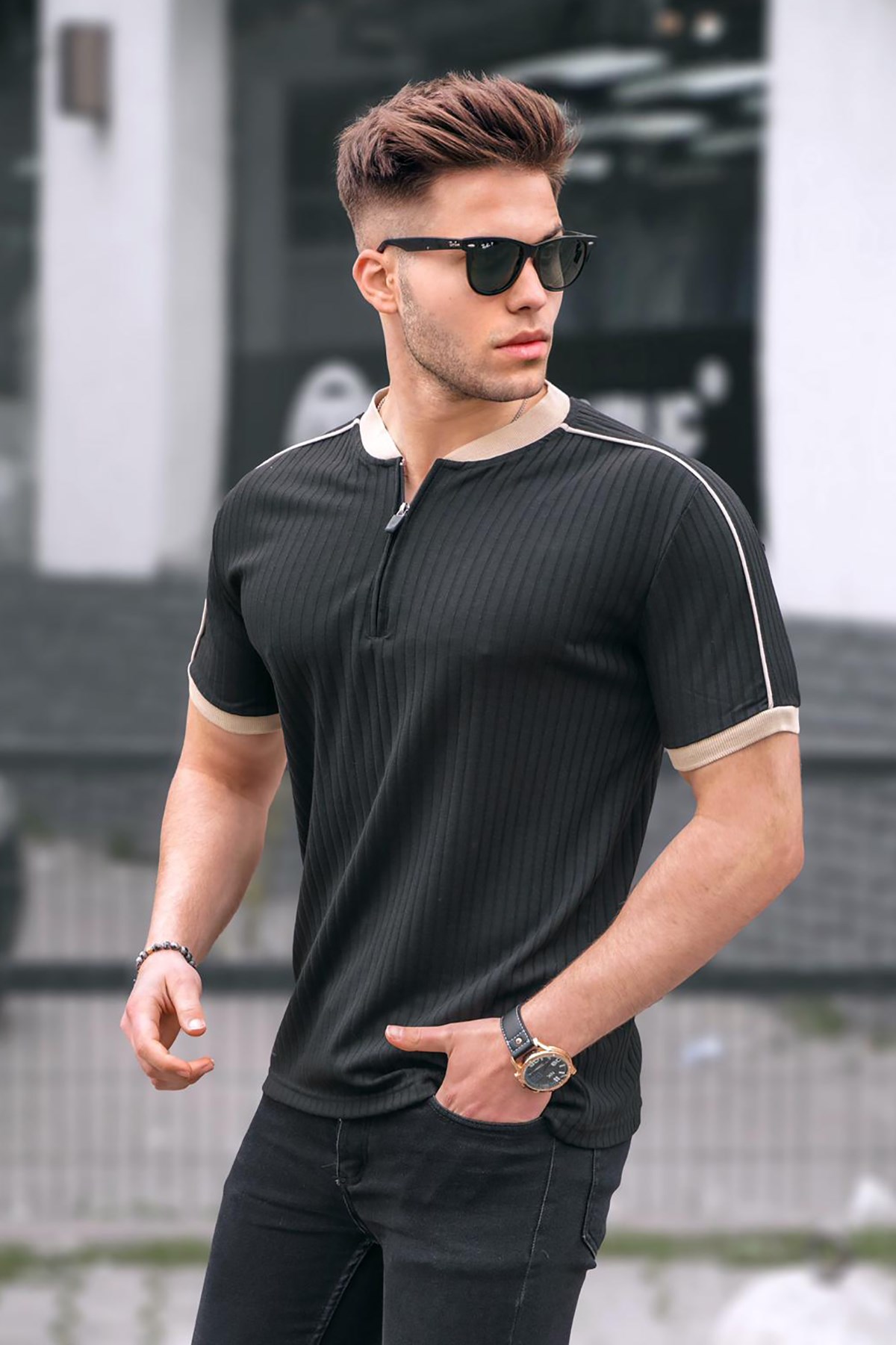 Men Black Zip Neck T-Shirt -- Madmext