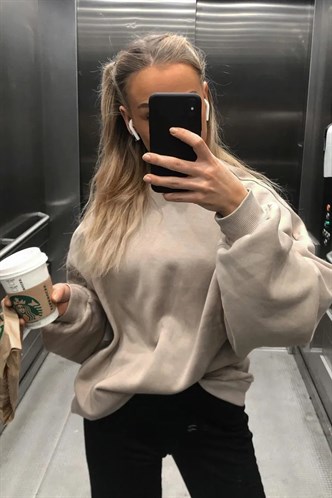 Bej Bisiklet Yaka Basic Sweatshirt MG1559