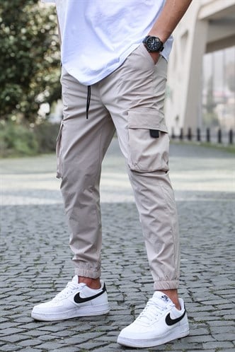 Men Beige Cargo Trousers 5461