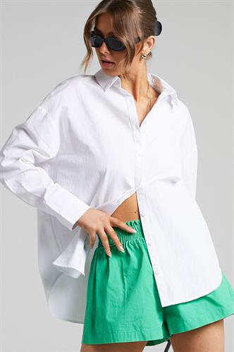 Beyaz Oversize Basic Kadın Gömlek MG1794