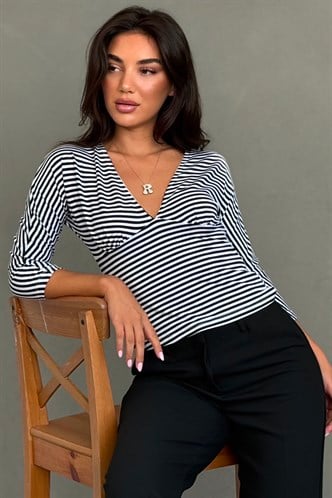 Siyah Çizgili V Yaka Slim Fit Kadın Bluz MG2887
