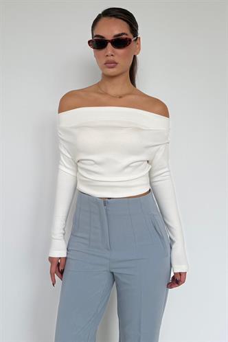 Beyaz Kadın Off Shoulder Uzun Kollu Bluz MG2567