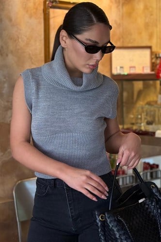 Gri  Aura Kolsuz Balıkçı Yaka Triko Bluz MG2825
