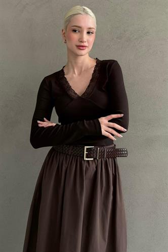 Kahverengi V Yaka Dantelli Kadın Bluz MG2633