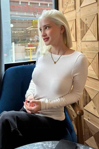 Beyaz  Kayık Yaka Modal Kaşmir Ultra Hafif Body MG2627 MG2627