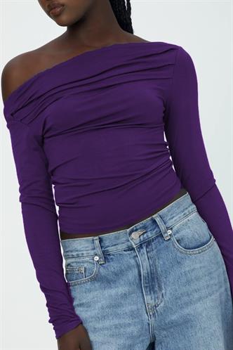 Mor Kayık Yaka Büzgülü Kadın Bluz MG2050