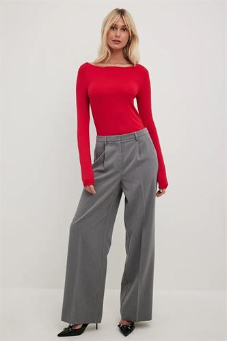 Kırmızı Kayık Yaka Basic Kadın Bluz  MG1997