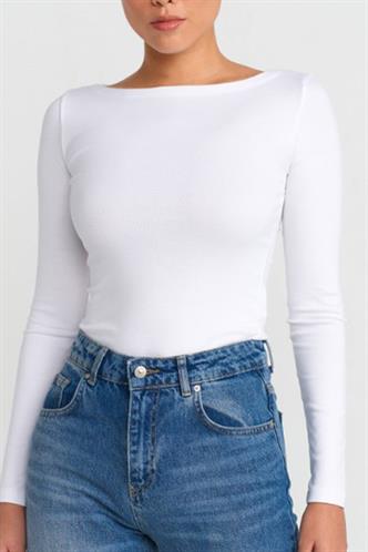 Ekru Kayık Yaka Uzun Kollu Kadın Top Body MG2267