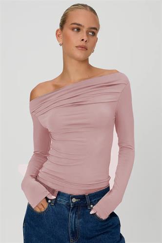 Pembe Kayık Yaka Büzgülü Kadın Bluz MG2050