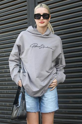 Boyalı Gri Nakışlı Kapüşonlu Kadın Sweatshirt MG1691